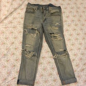 American Eagle Boyfriend ripped jeans